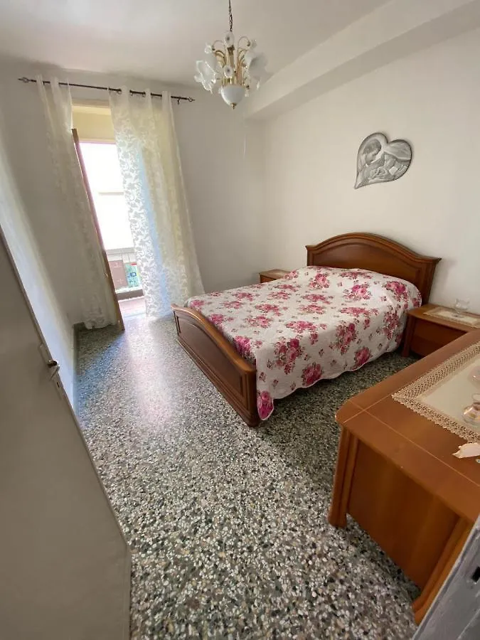 Apartment Casa Vacanza Santa Teresa Di Riva